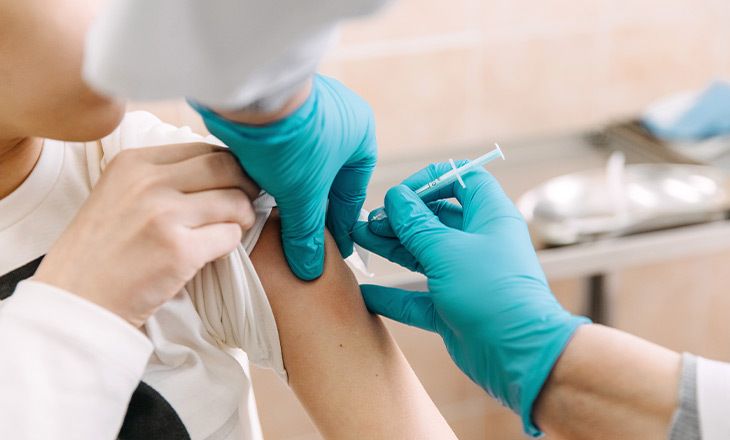 Vacunas Contra La Gripe La Neumon A Y La Covid Cu Ndo Y Por Qu